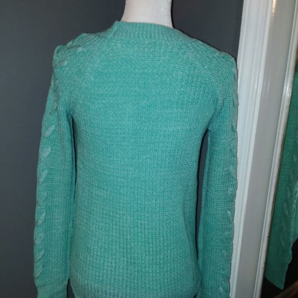 Sweater - Picture 3 of 5